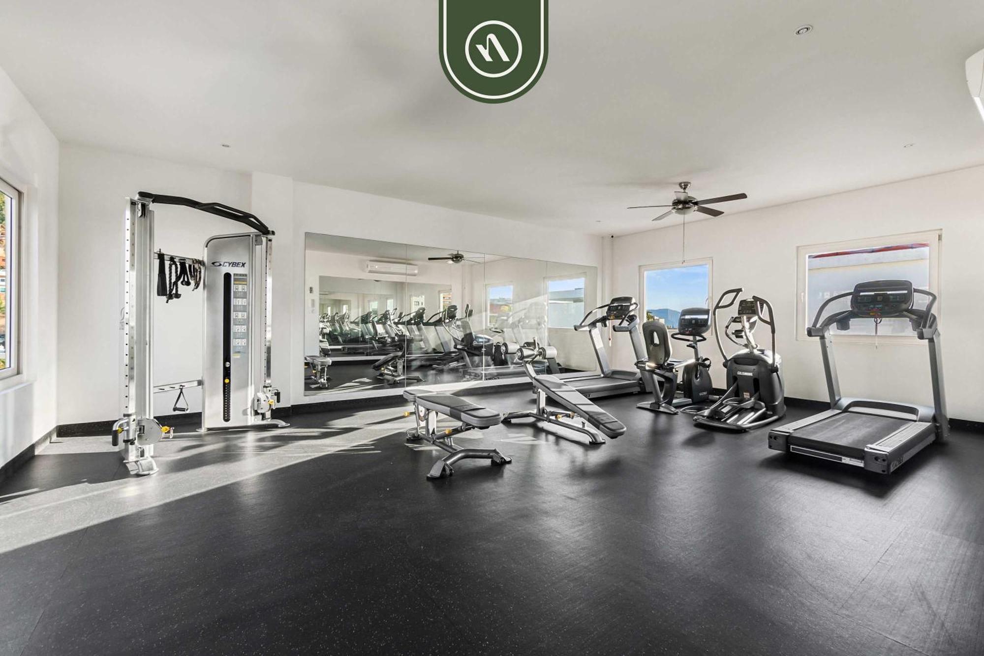 1br With Rooftop Pool - Romantic Zone *