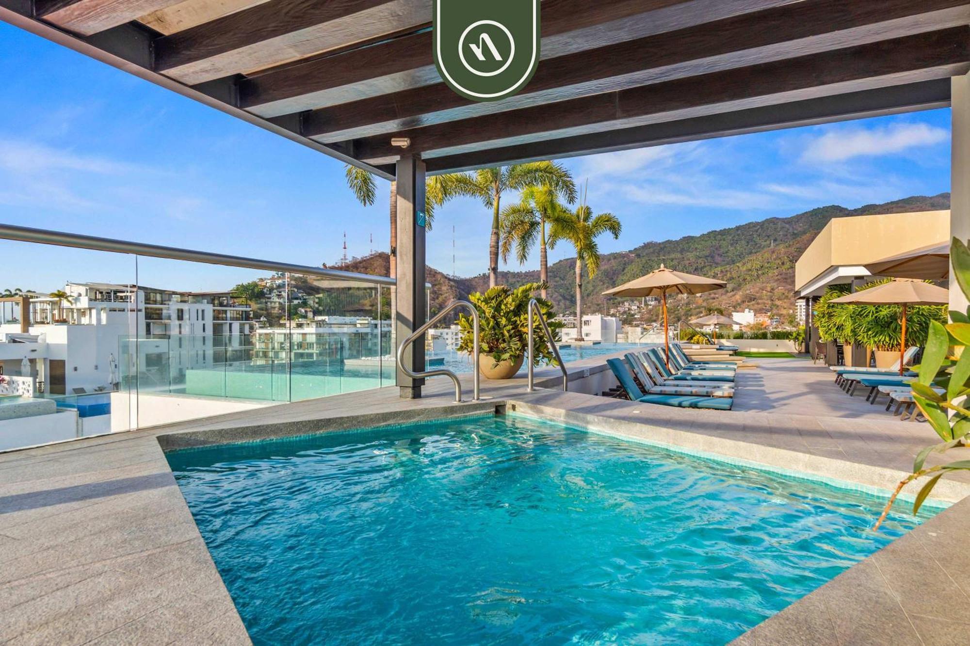 1br With Rooftop Pool - Romantic Zone *